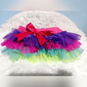 Neon color ruffled tutu bummies